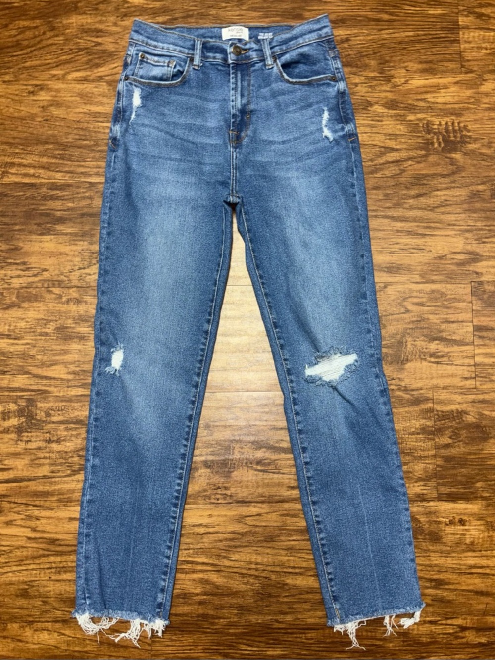Kensie Jeans “ The Juliet” High Rise Slim Jeans Size 4/27